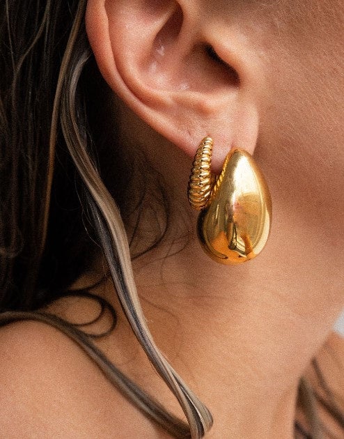 luv aj gia hoops gold